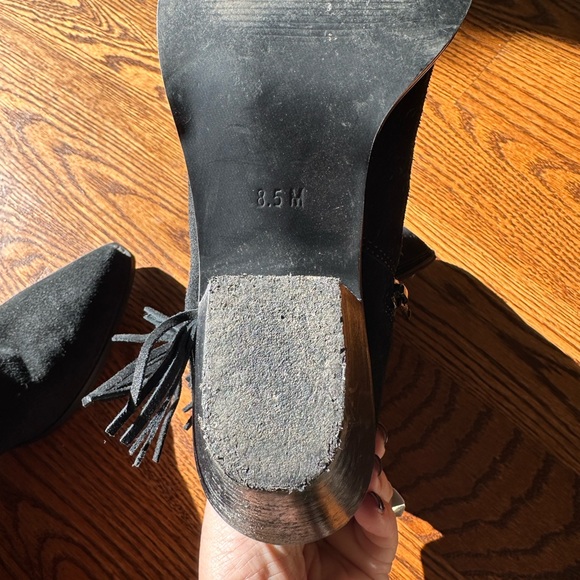Coconuts fringe western boot Black 8.5/9 lightly worn, suede leather - Picture 5 of 5